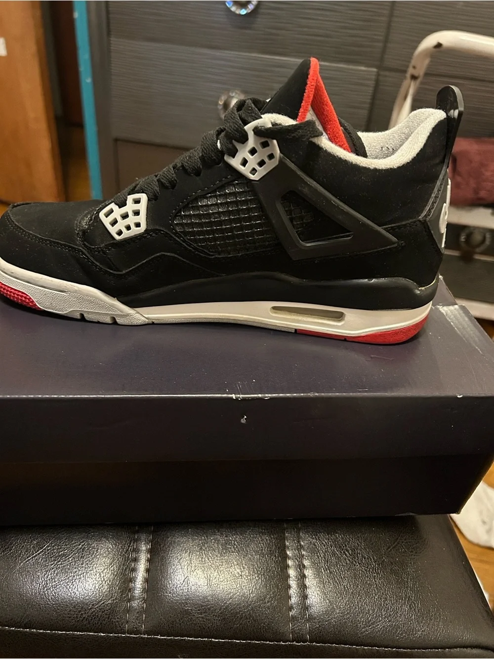 Jordan sleek black